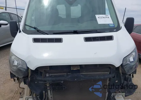 1FTYR2CM8JKA13393